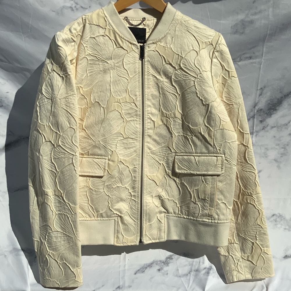 Gap Light Weight Floral Pattern Jacket - image 1